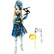 Monster High Кукла Френки Штейн Буниальные танцы с аксессуарами